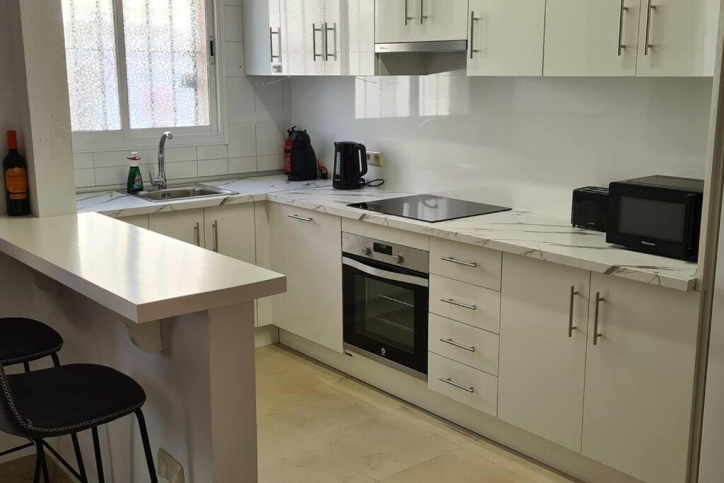 Estepona Port Beachside Apartment - Marina Bay Exteriér fotografie